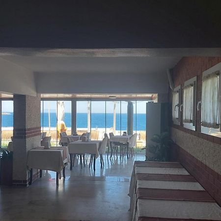 Yenifoca Ersan Hotel Zewnętrze zdjęcie