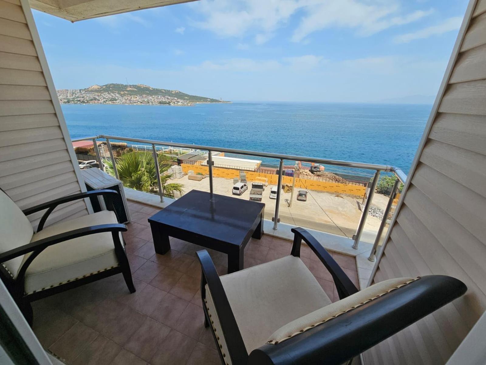 Yenifoca Ersan Hotel Zewnętrze zdjęcie