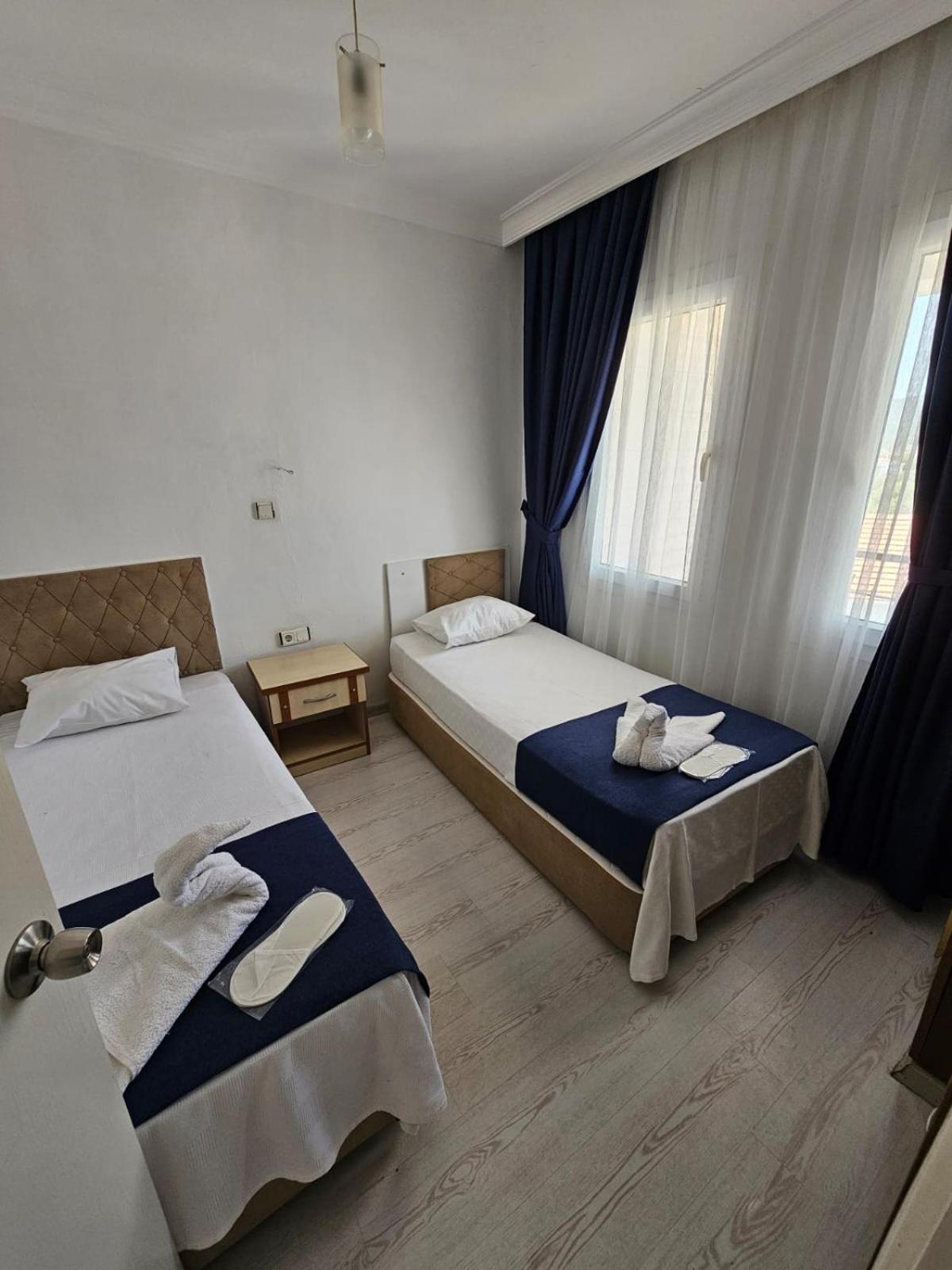 Yenifoca Ersan Hotel Zewnętrze zdjęcie