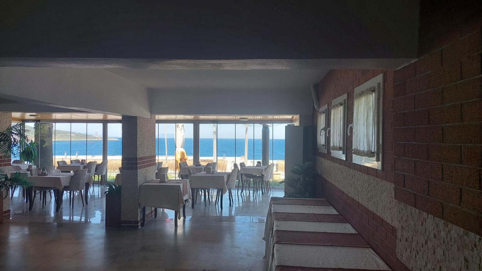 Yenifoca Ersan Hotel Zewnętrze zdjęcie